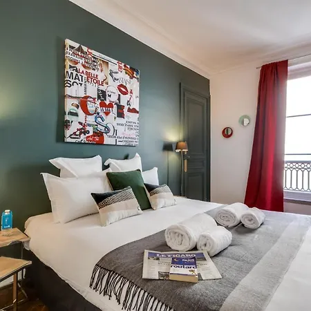 Sweett - Rue De Rivoli